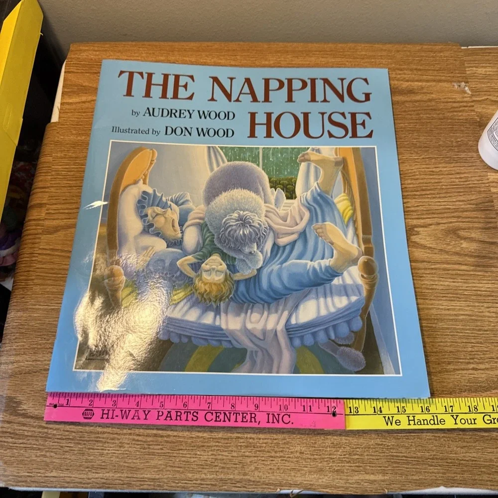 The‎ Napping House Book 16x18